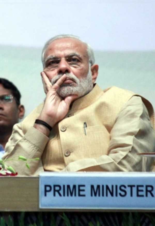 यूक्रेन संकट : पीएम मोदी ने पौलेंड के राष्ट्रपति से बात की